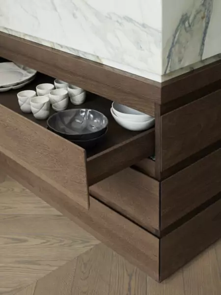 Aojn showroom kitchen storage